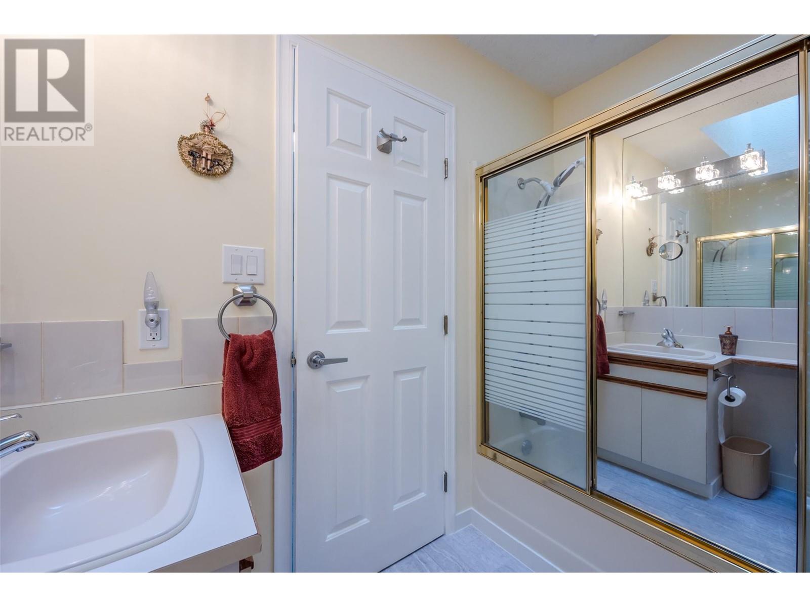 124 Cambie Place Unit# 107, Penticton