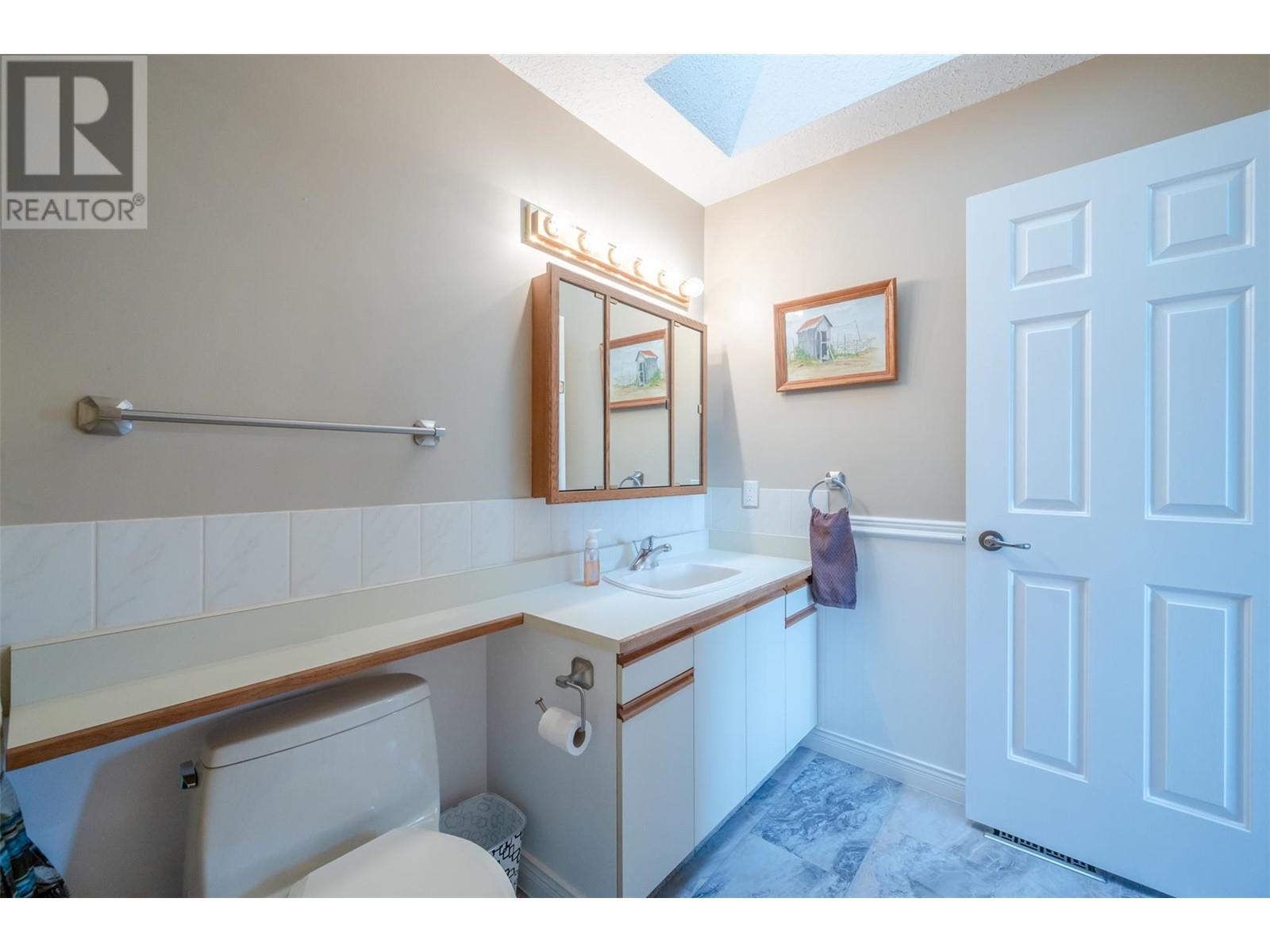 124 Cambie Place Unit# 107, Penticton
