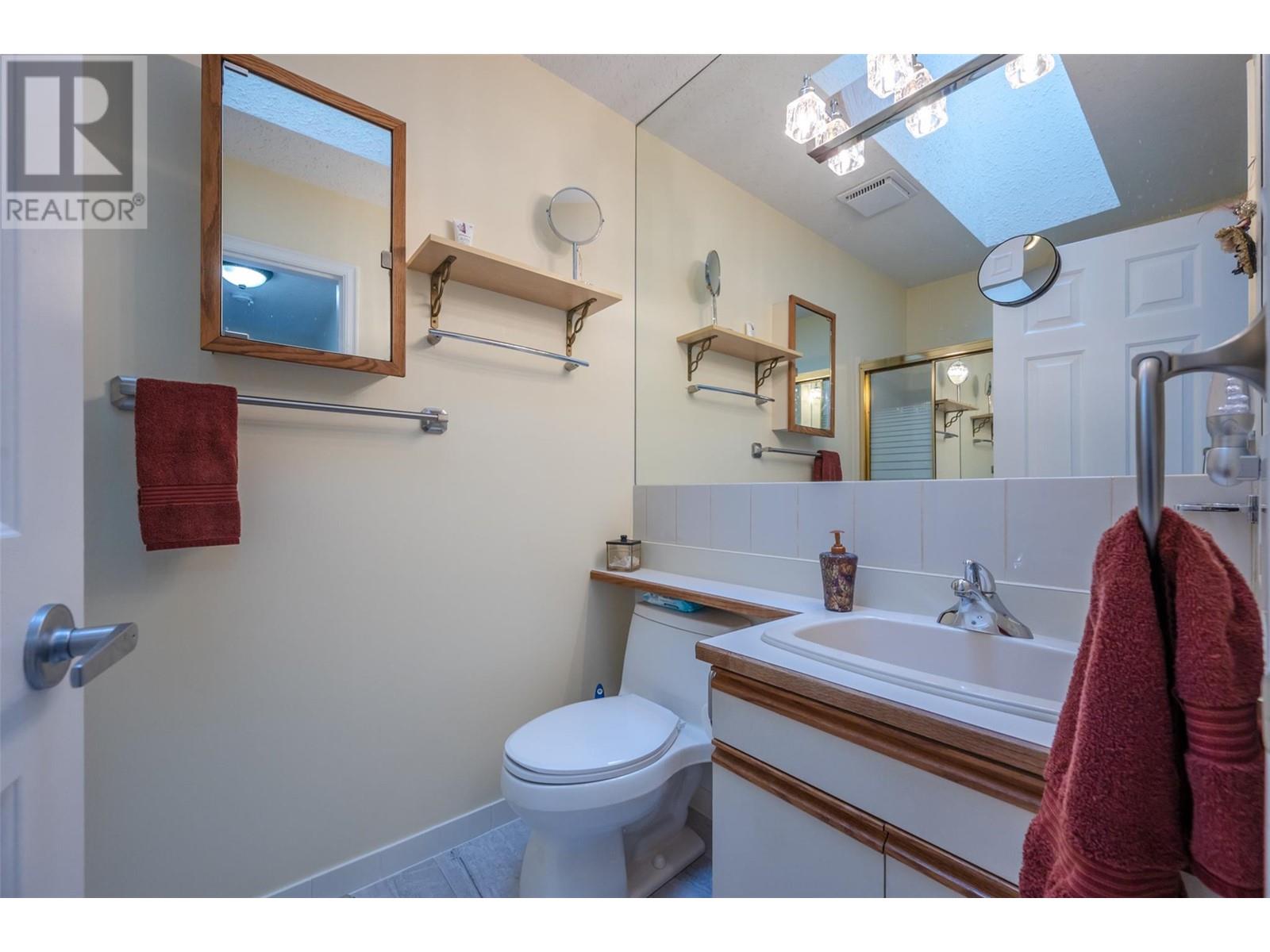 124 Cambie Place Unit# 107, Penticton