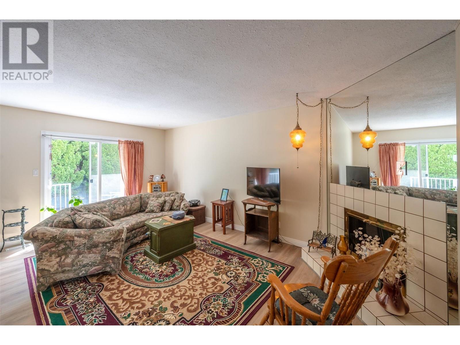 124 Cambie Place Unit# 107, Penticton