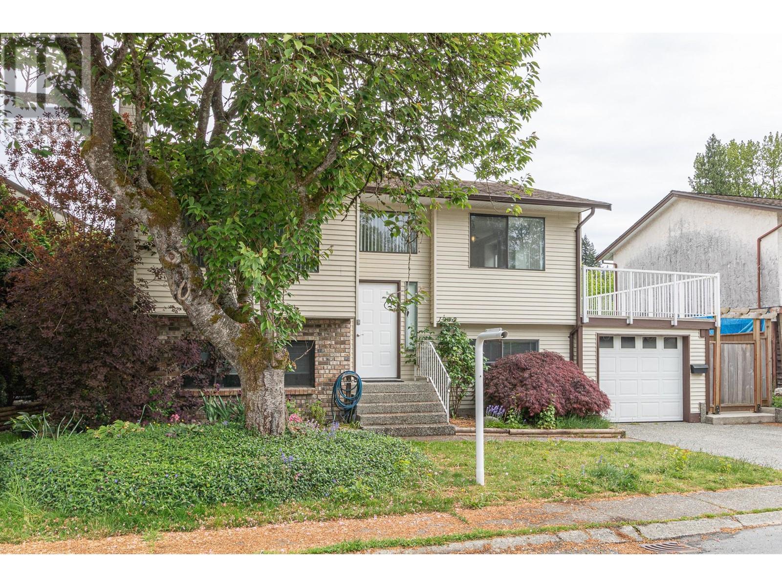 1962 FLYNN CRESCENT, Coquitlam real estate listing R3001447