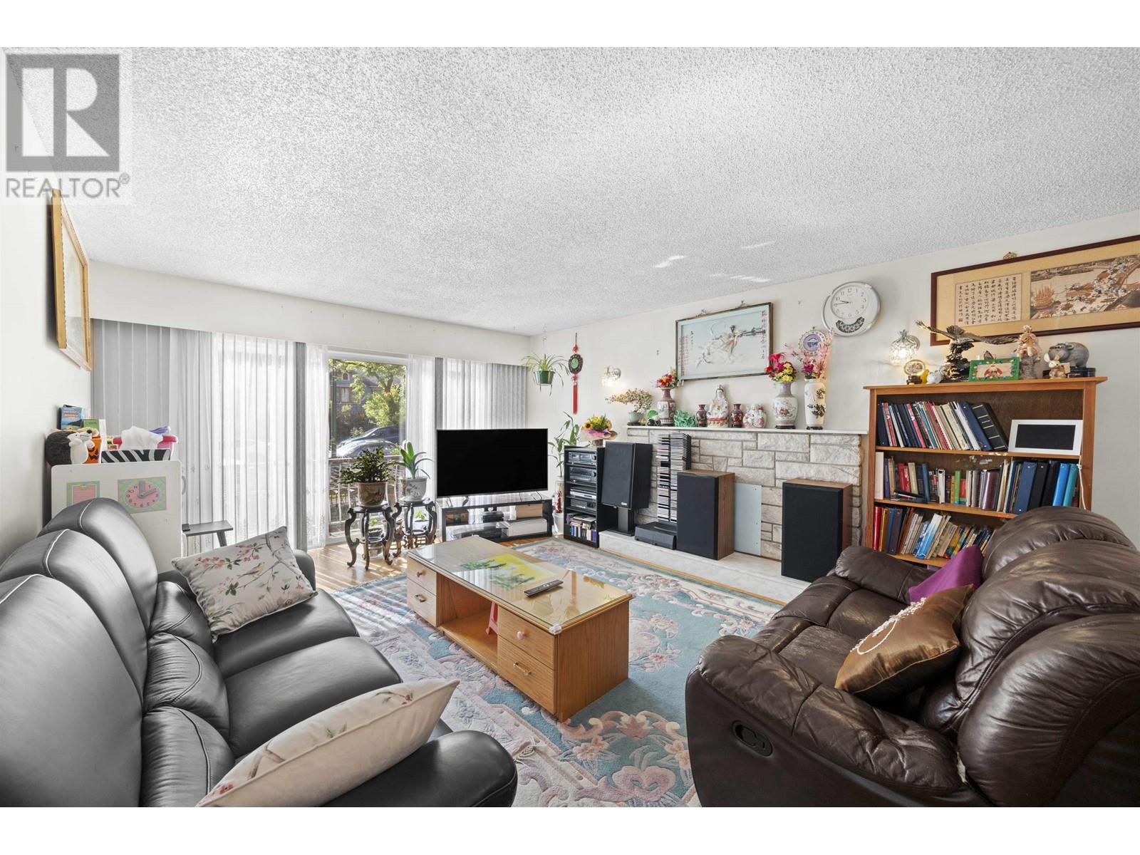 Photo 14 of 5267 Spencer Street, Vancouver BC