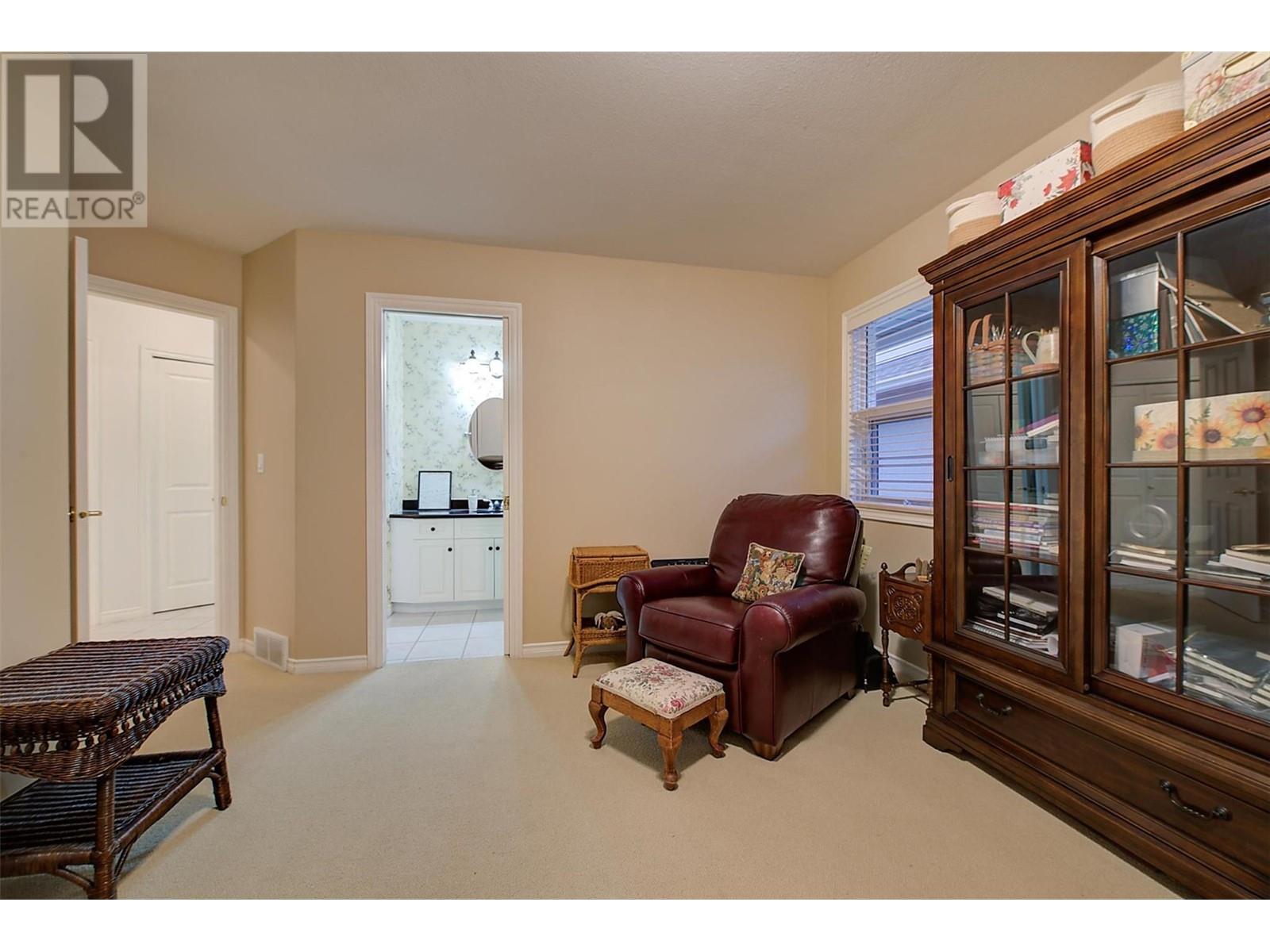  3889 Gallaghers Other, Kelowna