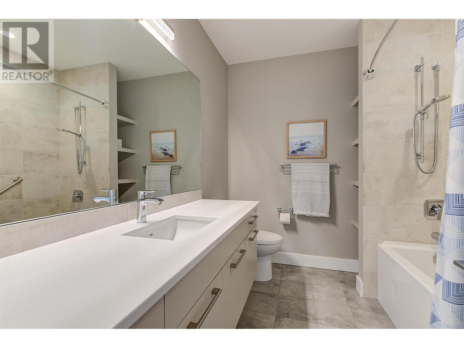  5598 Upper Mission Drive, Kelowna