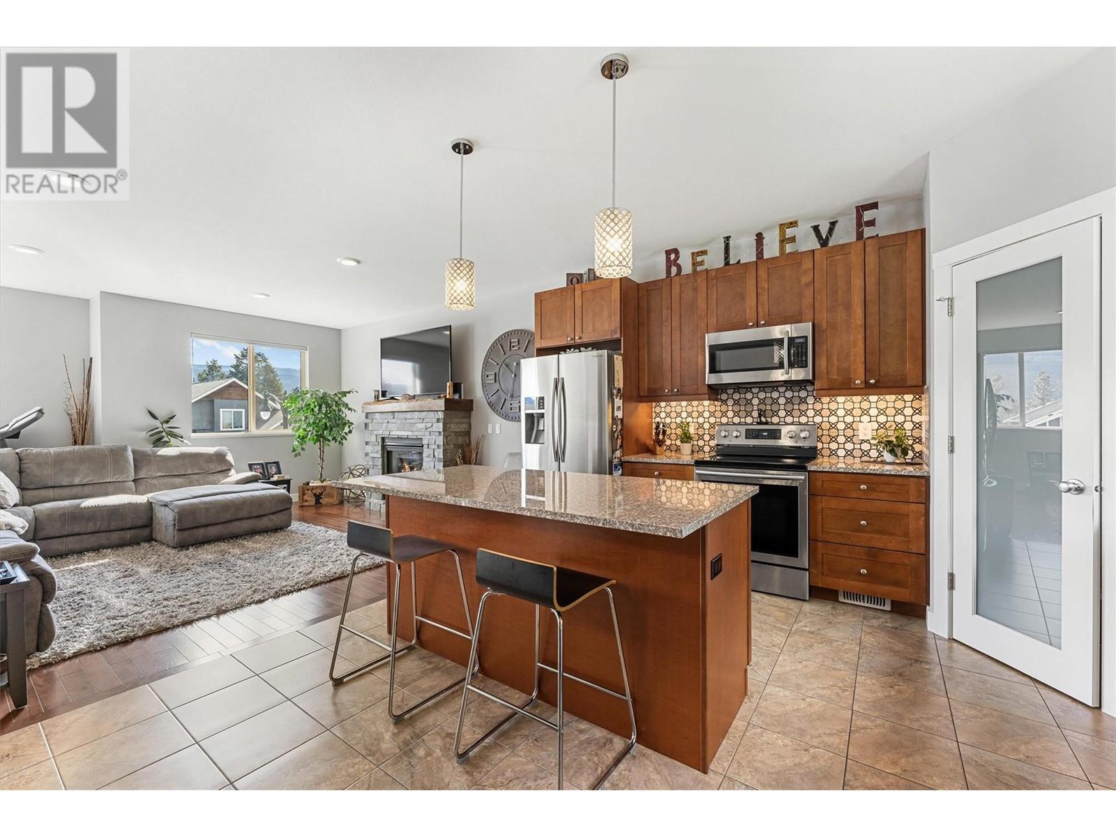  13234 Apex Crescent, Lake Country