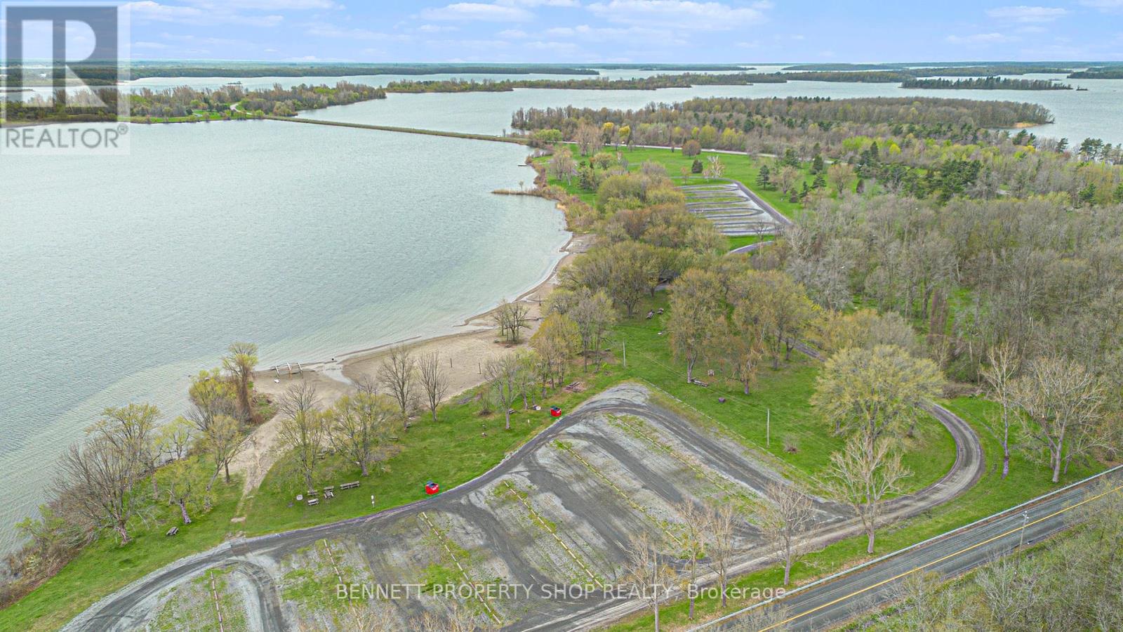 Photo 4 of 16084 Lakeside Drive, South Stormont ON