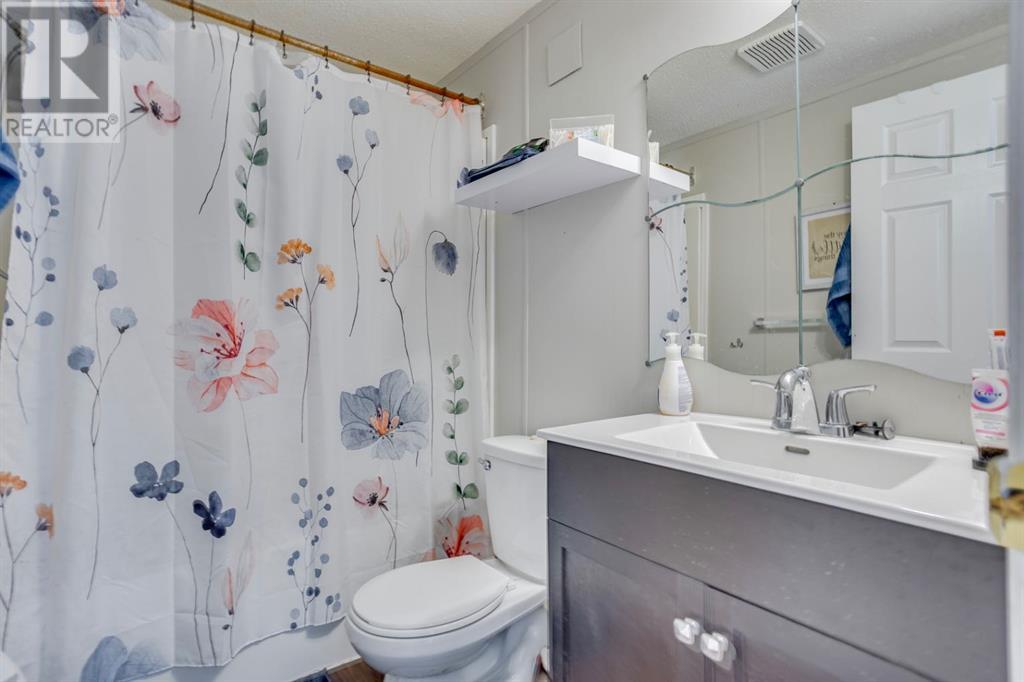 244 cokerill Crescent, Fort McMurray, Alberta