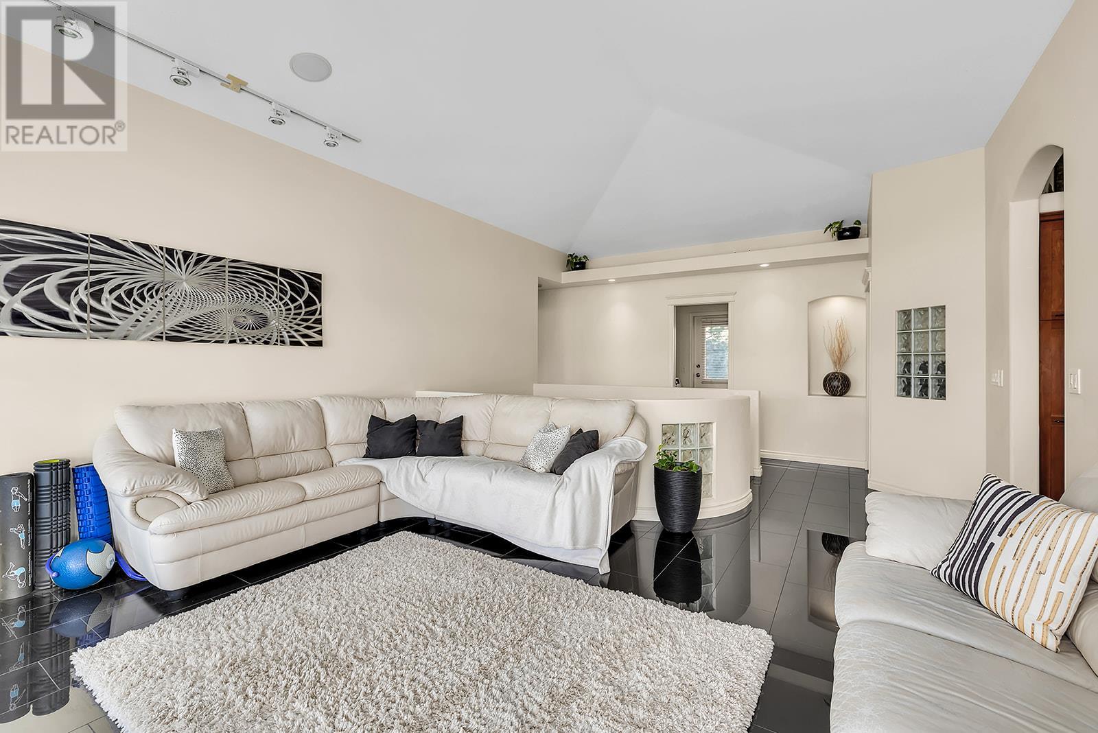  1620 Mission Hill Road, West Kelowna