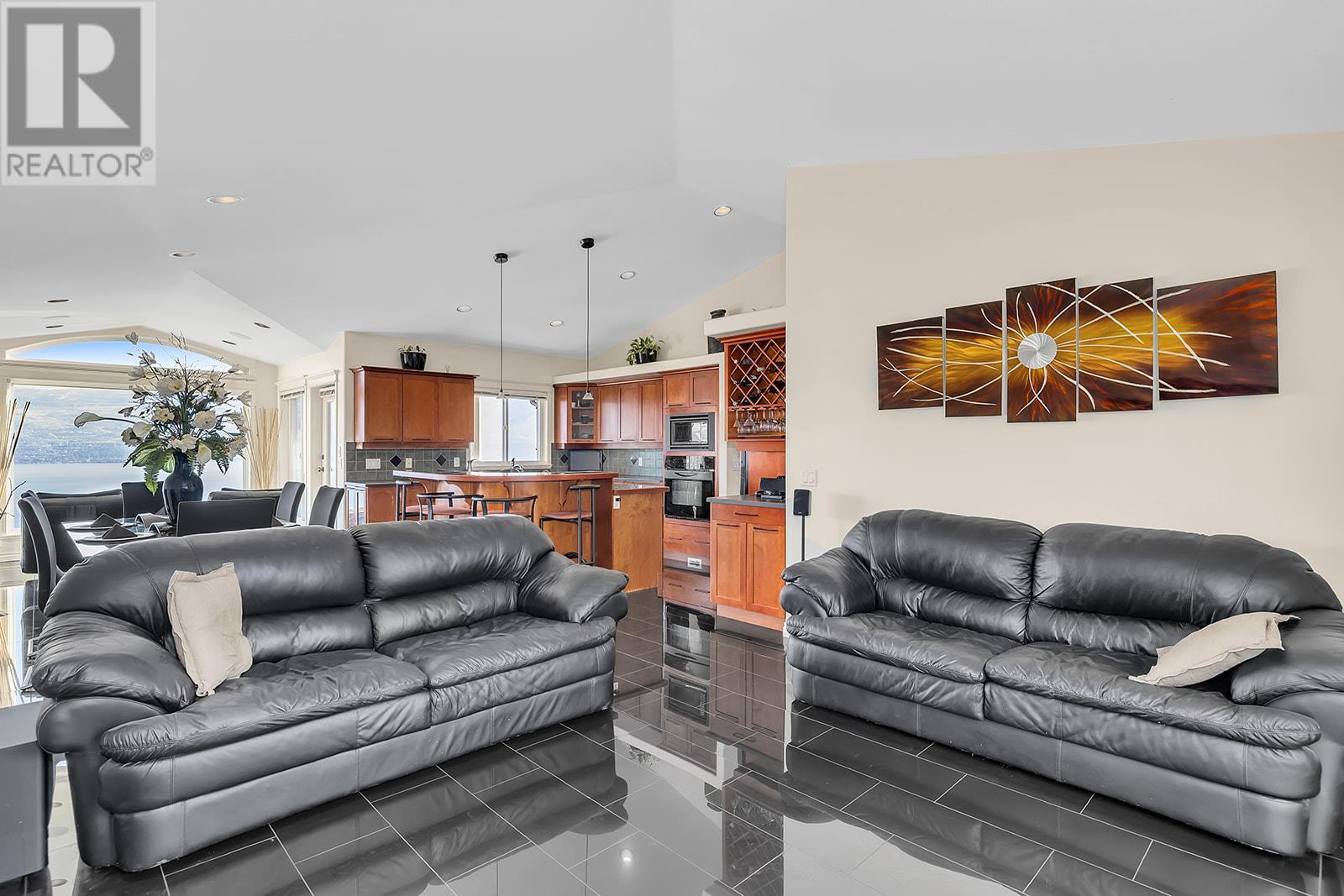  1620 Mission Hill Road, West Kelowna