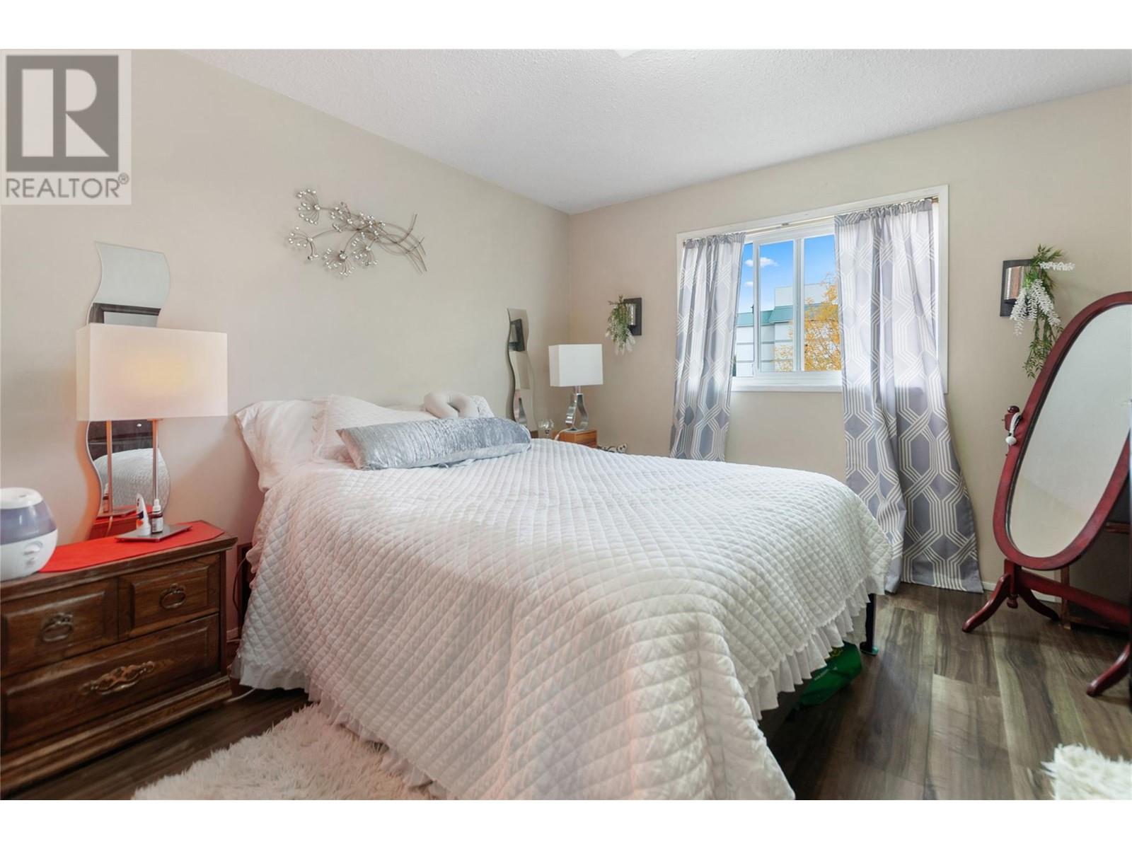 130 Skaha Place Unit# 205, Penticton