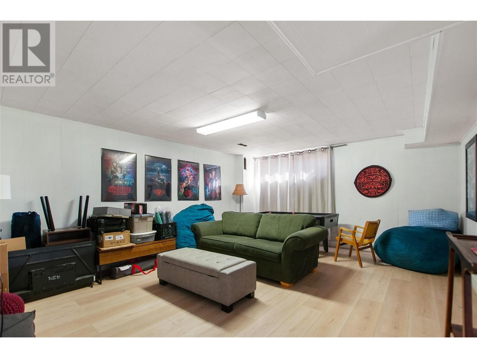722-726 ELLIOT AVENUE - Image 7