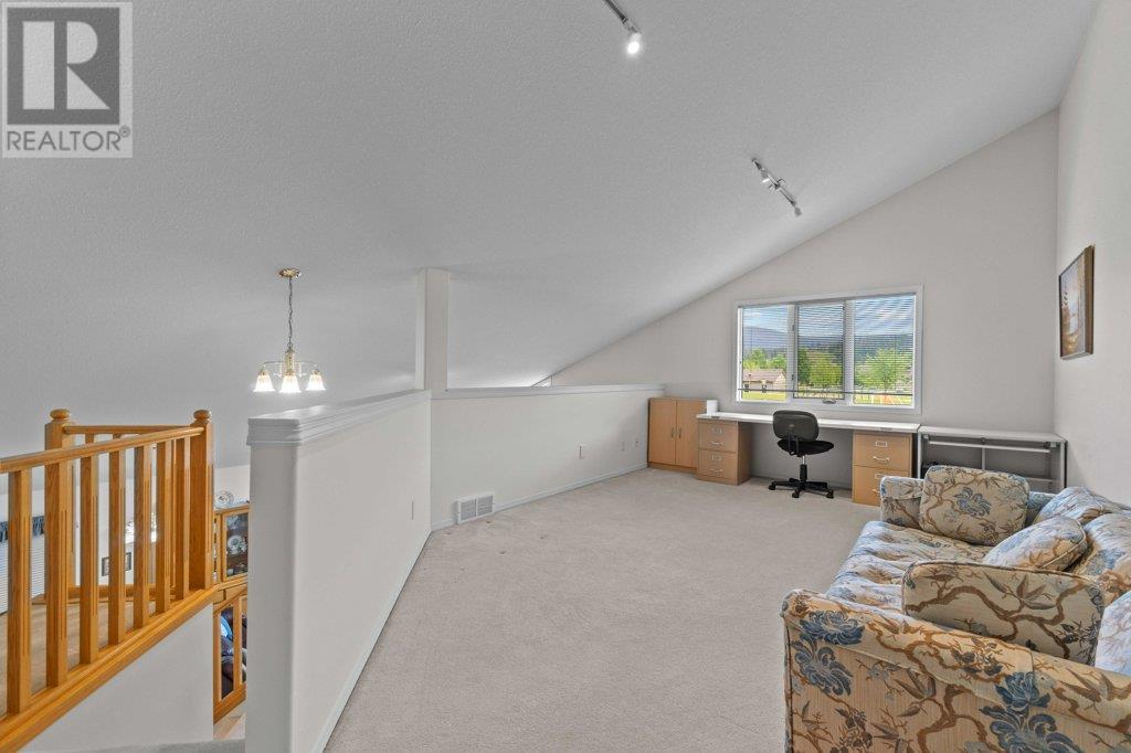 Photo 31 of 780 10 Street Sw Unit 2, Salmon Arm BC
