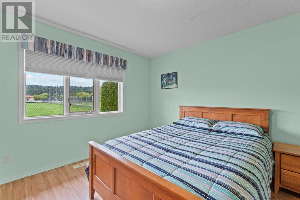 Photo 19 of 780 10 Street Sw Unit 2, Salmon Arm BC