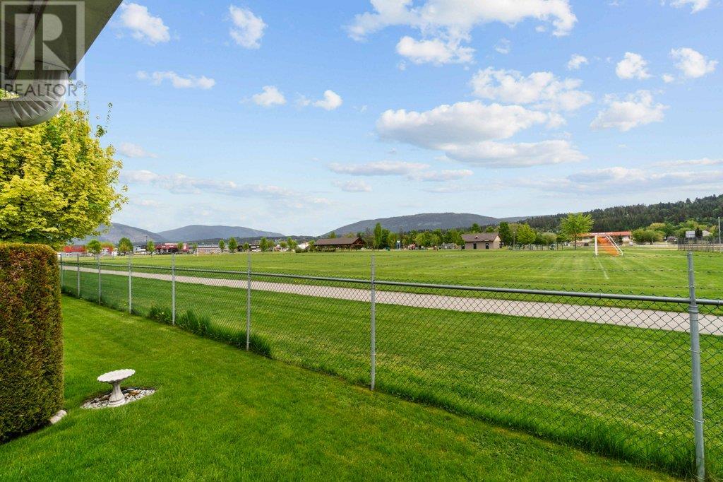 Photo 47 of 780 10 Street Sw Unit 2, Salmon Arm BC