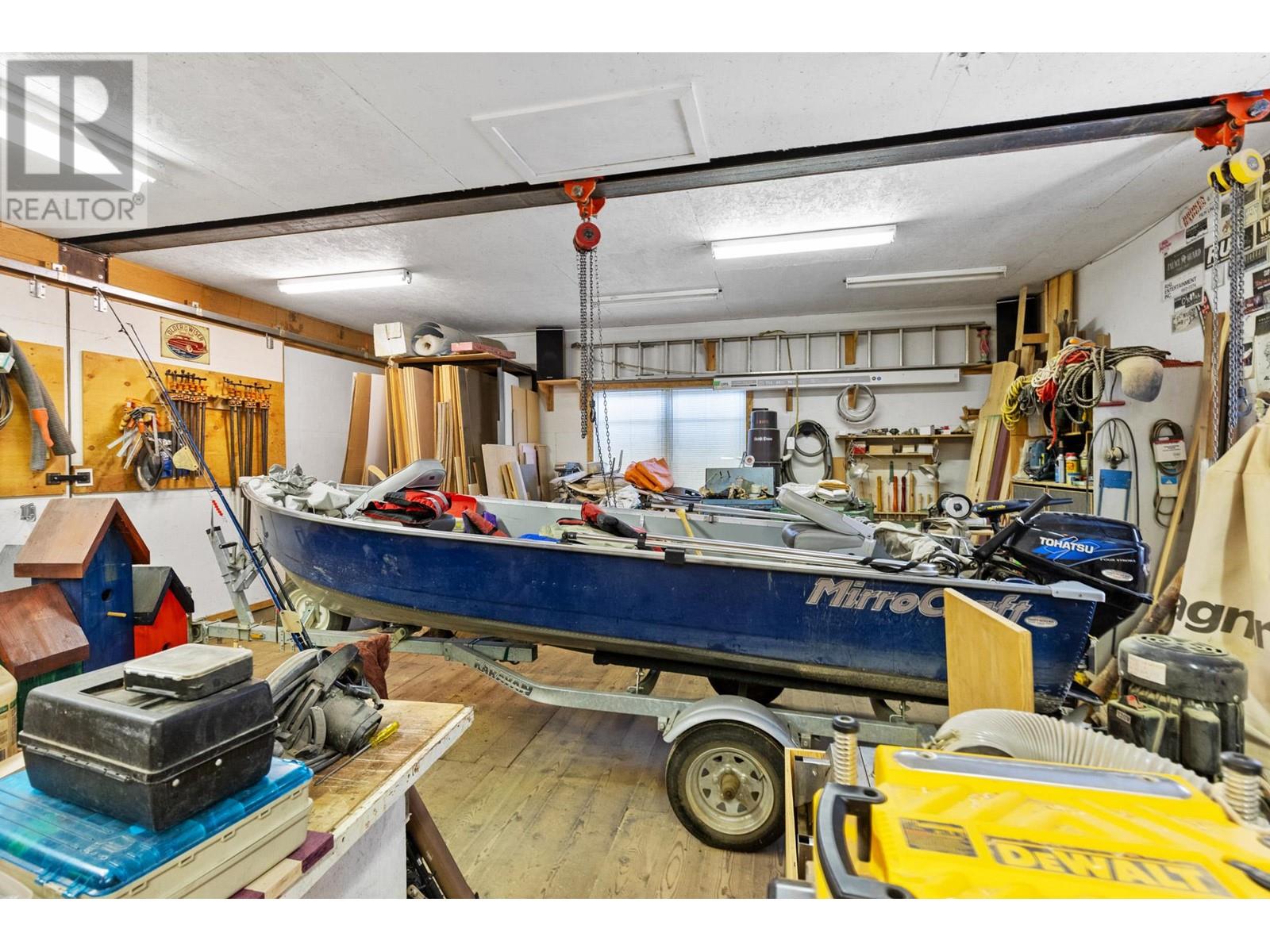  15326 Oyama Road, Lake Country