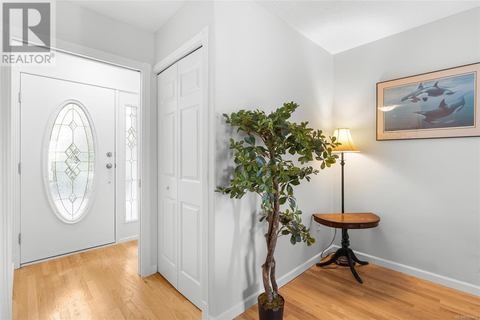 7023 EAST SAANICH RD - Image 3