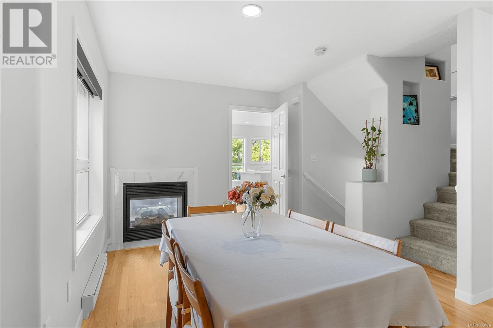 7023 EAST SAANICH RD - Image 7