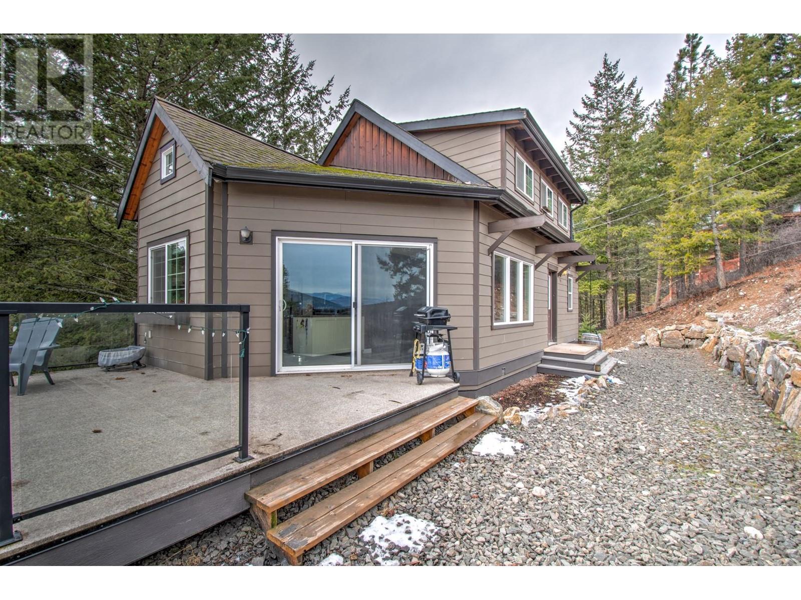 Photo 33 of 354 Lakewood Road, Vernon BC