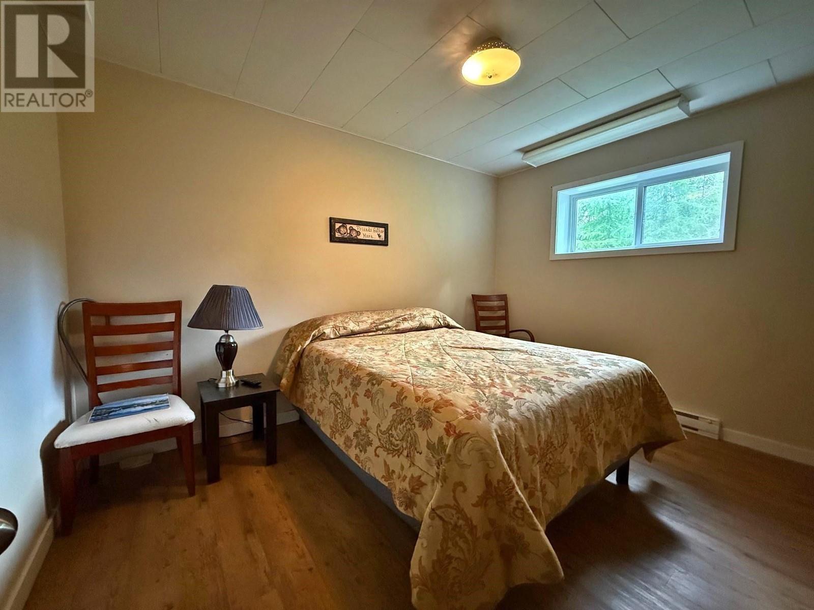 121 BROOKFIELD Road, Clearwater