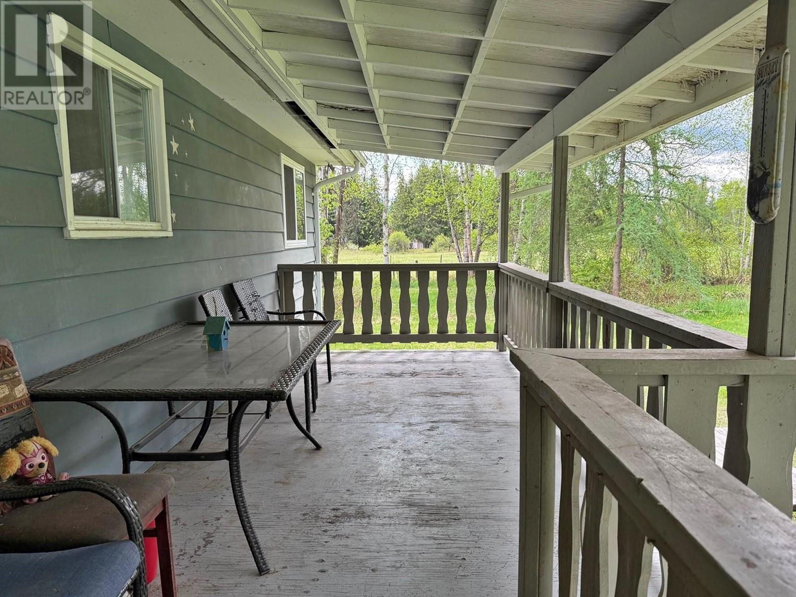 121 BROOKFIELD Road, Clearwater