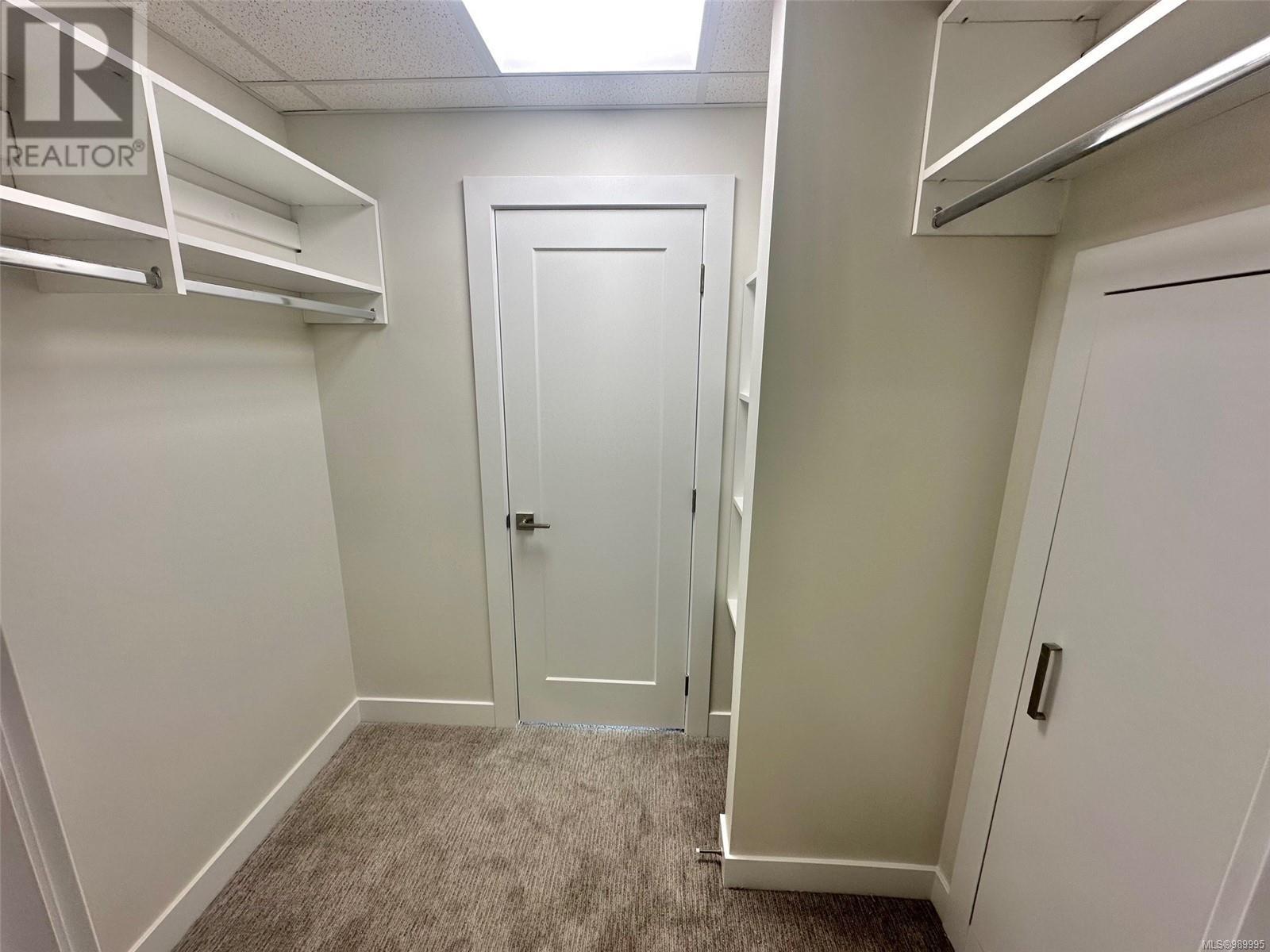 505 924 Jenkins Ave, Langford real estate listing 989995