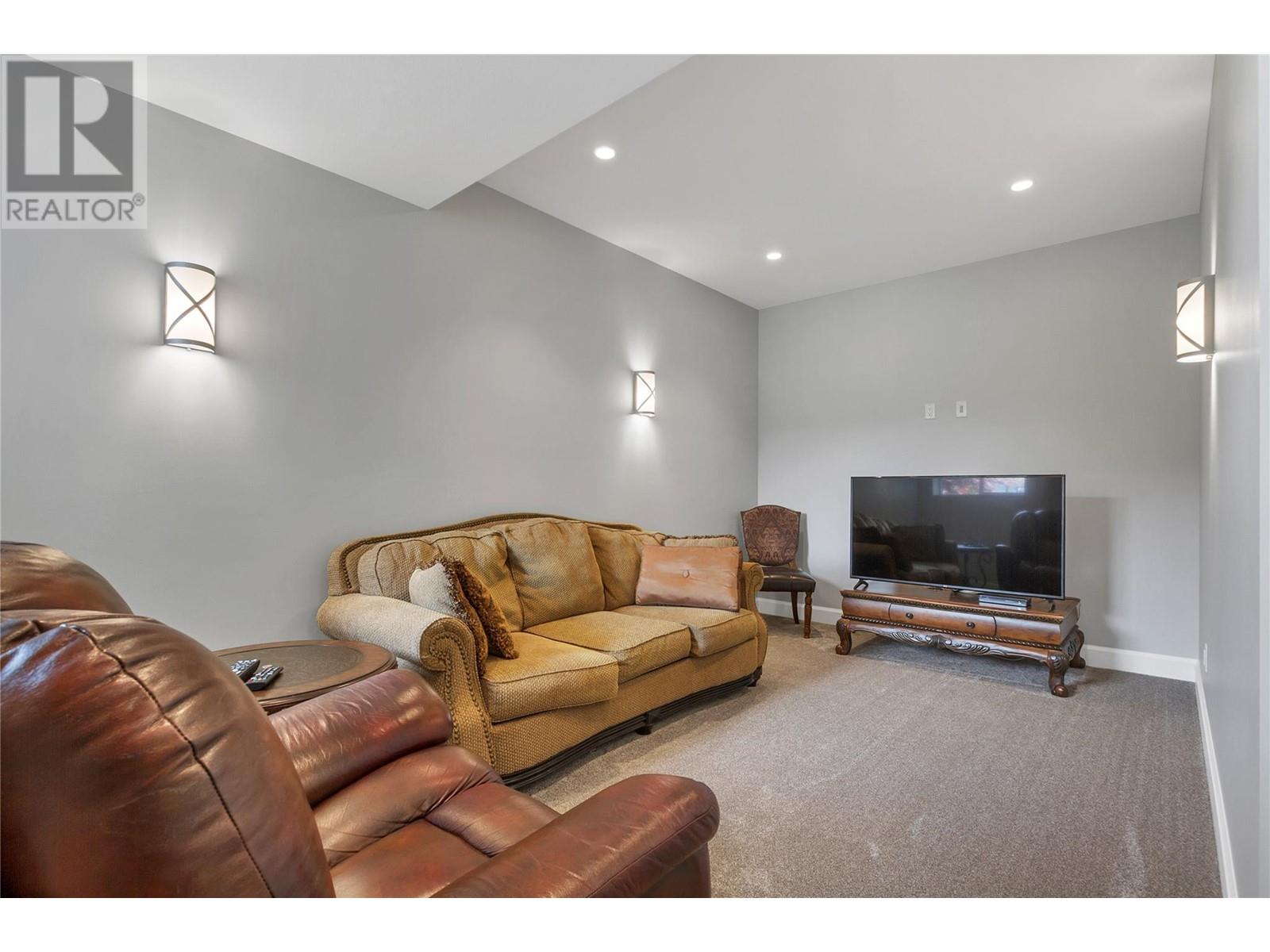 7091 Jasper Drive, Vernon