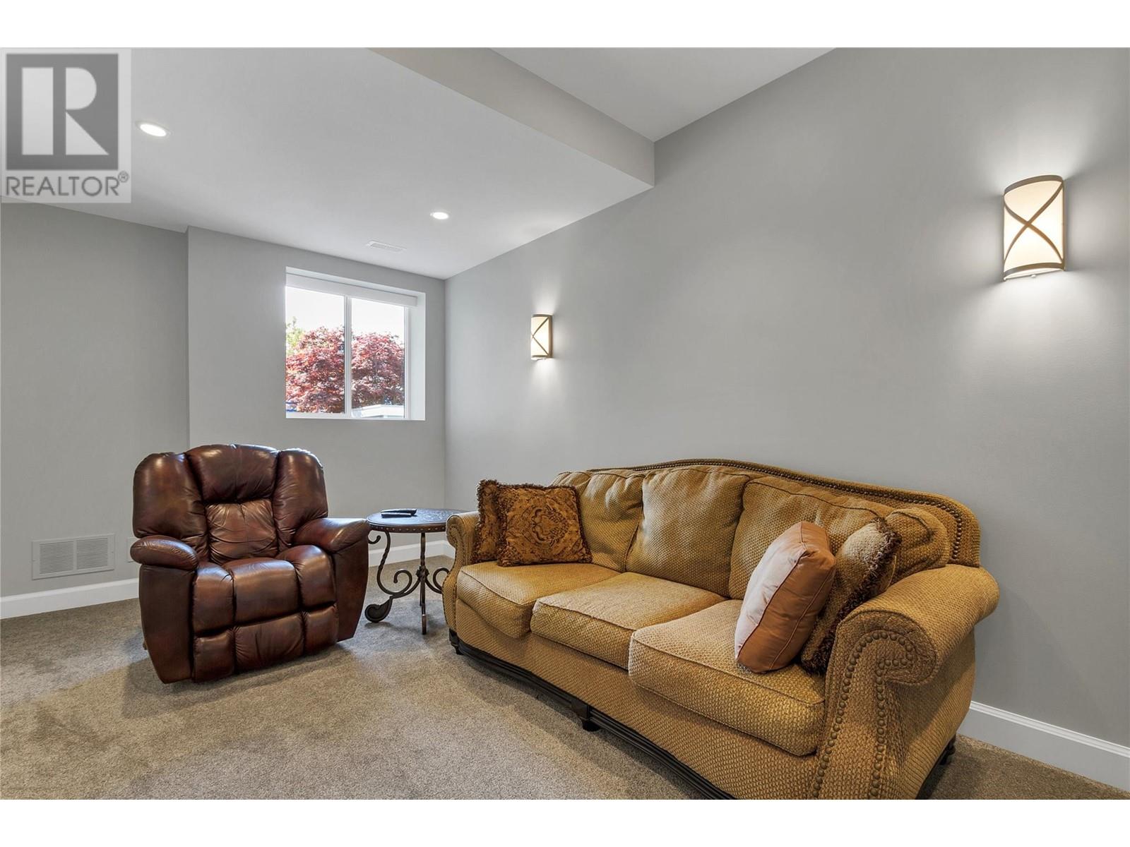 7091 Jasper Drive, Vernon