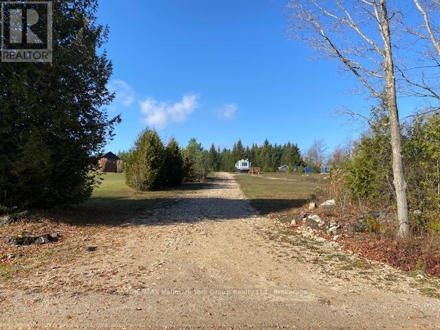 Photo 2 of 540247 80 Side Road, Chatsworth ON