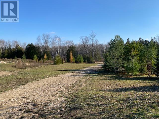 Photo 21 of 540247 80 Side Road, Chatsworth ON