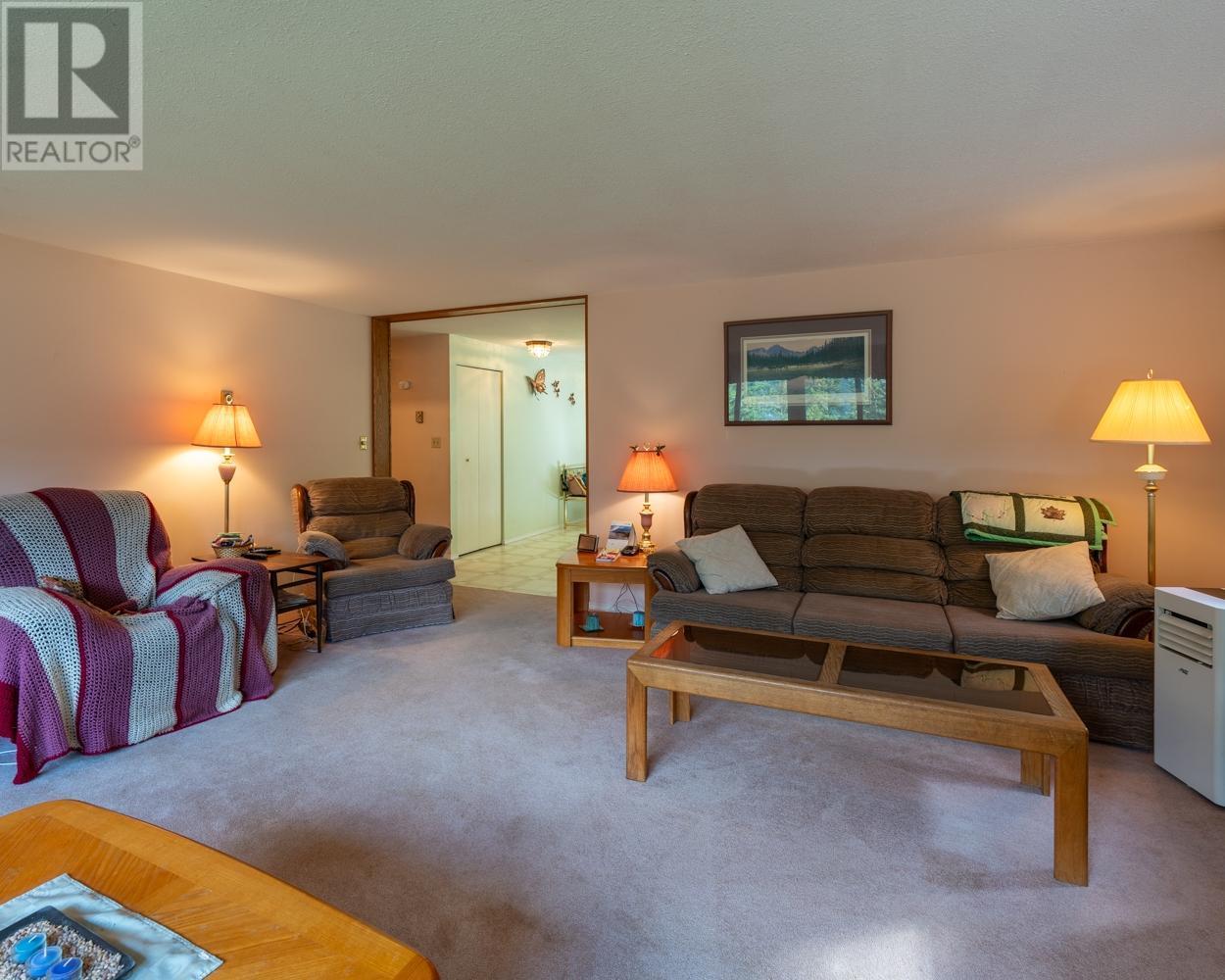 467 MEADOW CREEK Road, Meadow Creek