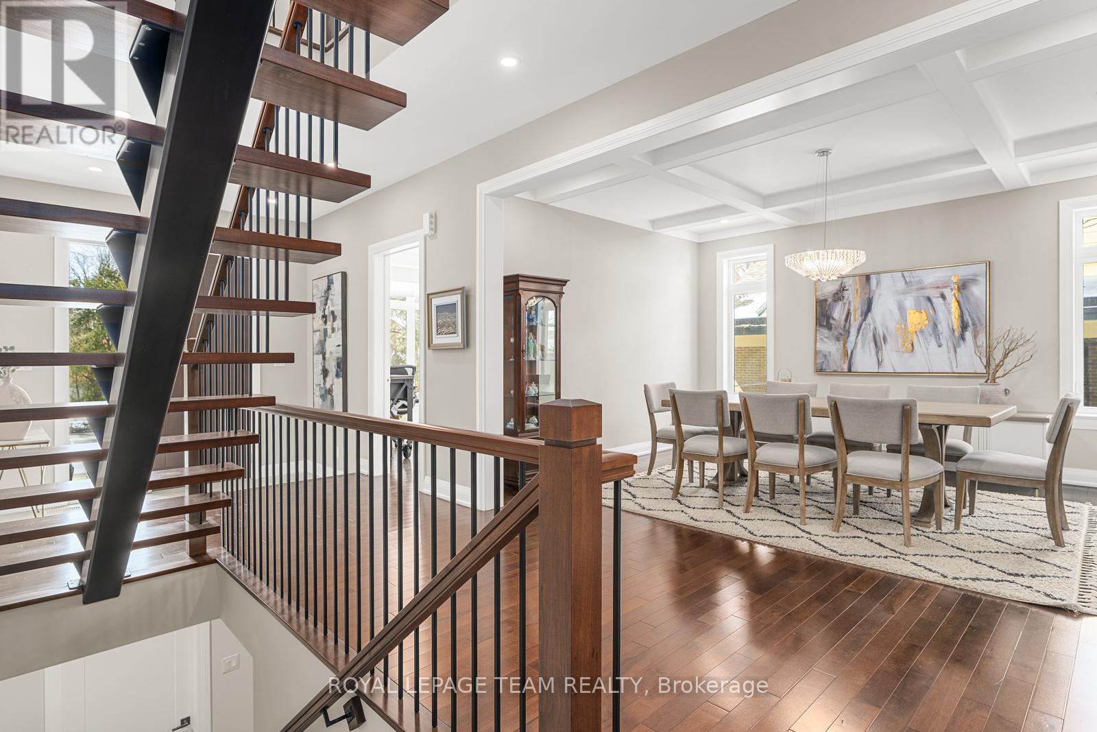 Photo 20 of 83 Birch Avenue, Ottawa ON