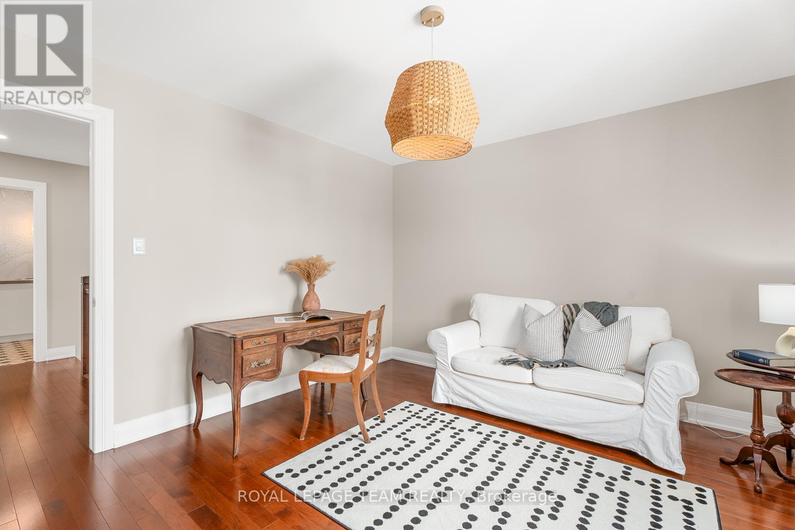 Photo 35 of 83 Birch Avenue, Ottawa ON