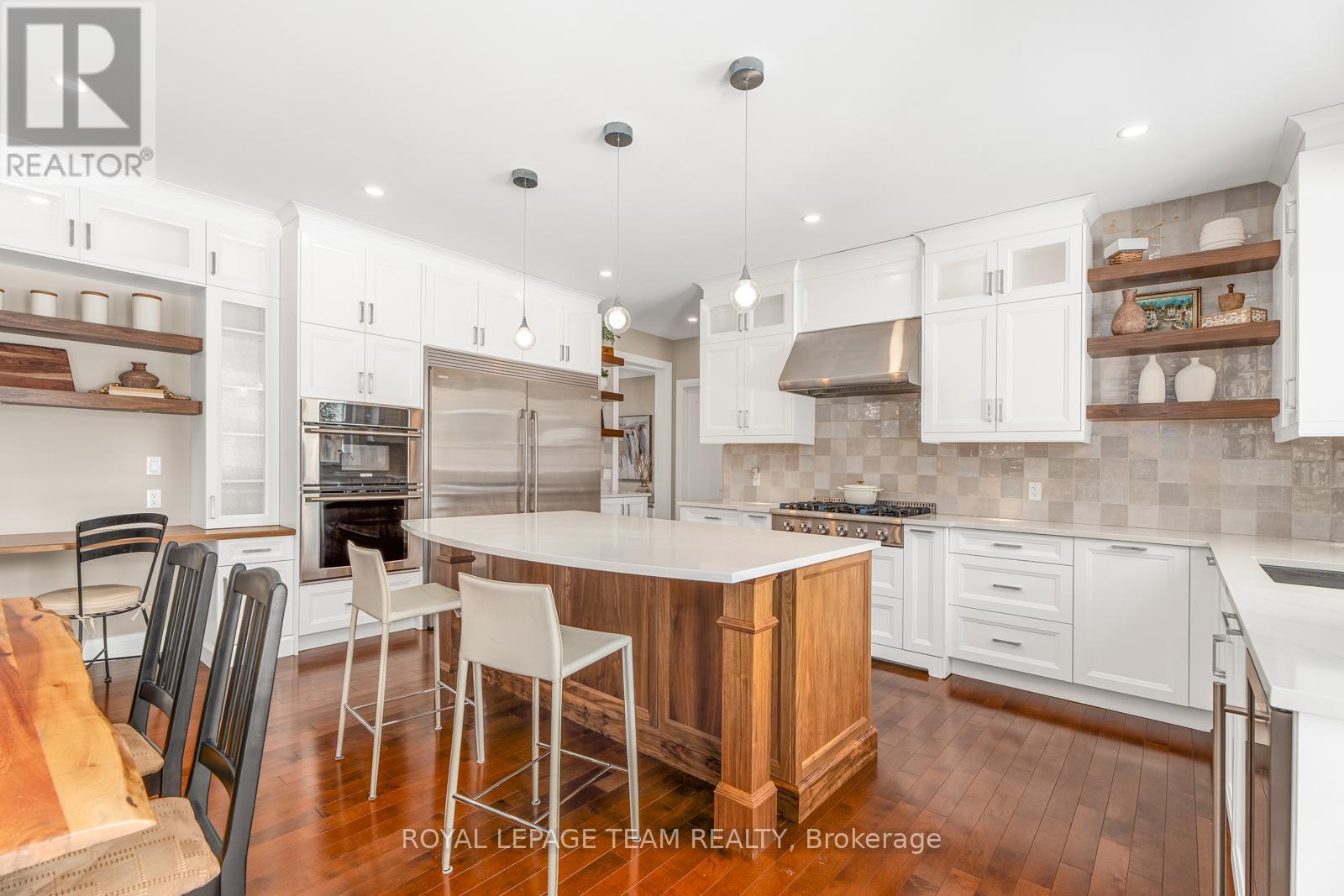 Photo 30 of 83 Birch Avenue, Ottawa ON
