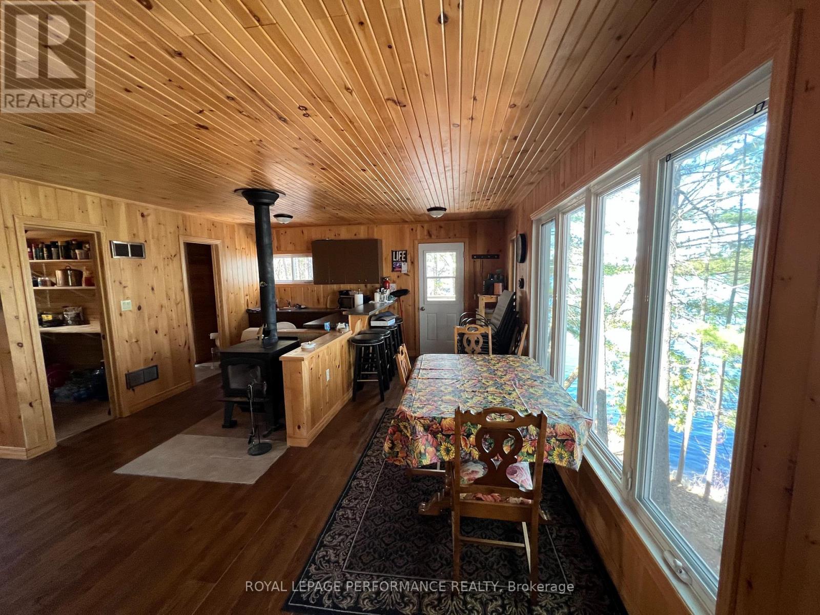 Photo 11 of 319 Bayview Lodge Road, Mcnab Braeside ON
