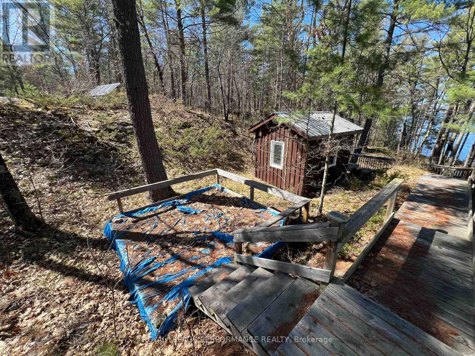 Photo 29 of 319 Bayview Lodge Road, Mcnab Braeside ON