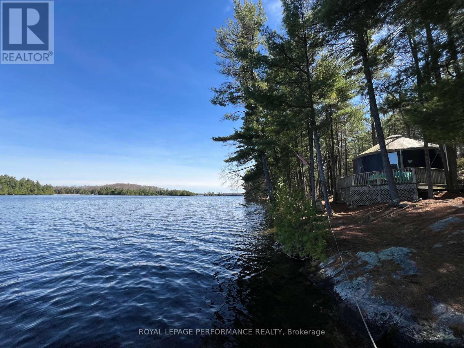 Photo 5 of 319 Bayview Lodge Road, Mcnab Braeside ON