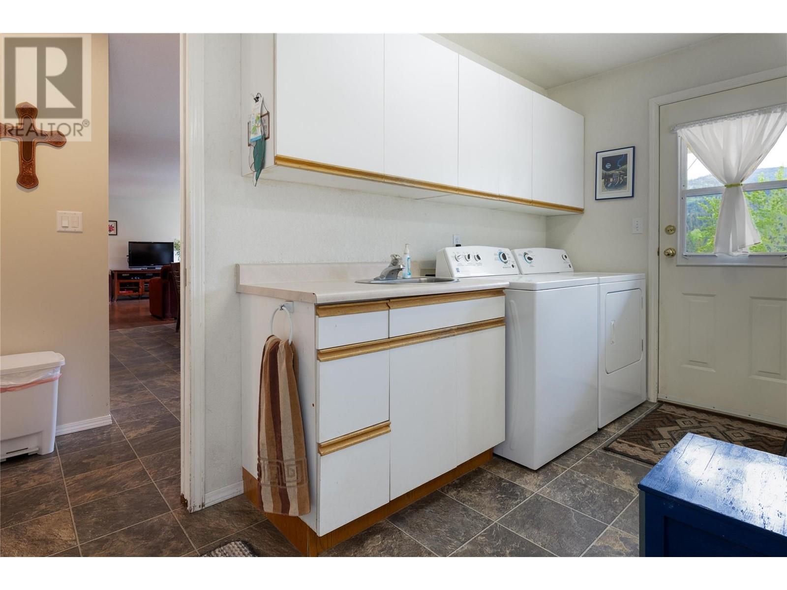  2240 97B Highway Southeast, Salmon Arm