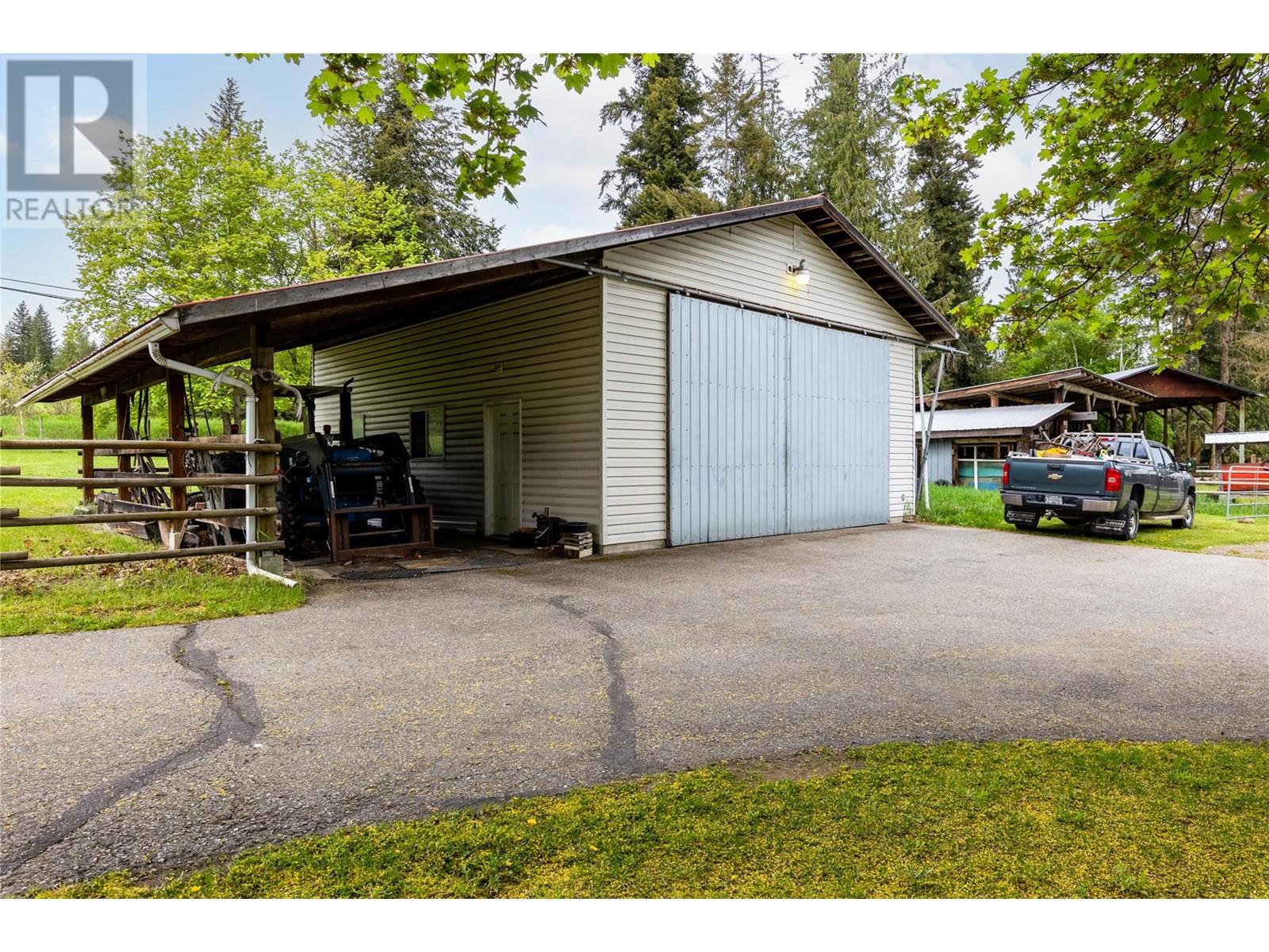  2240 97B Highway Southeast, Salmon Arm