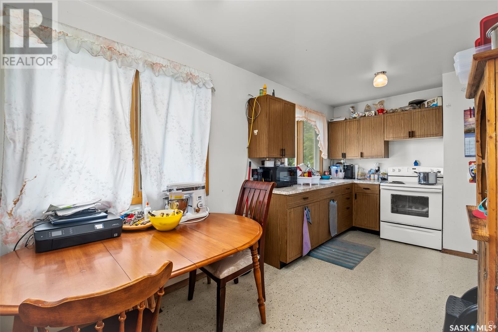 Photo 8 of 101 2nd Avenue W, Shellbrook SK