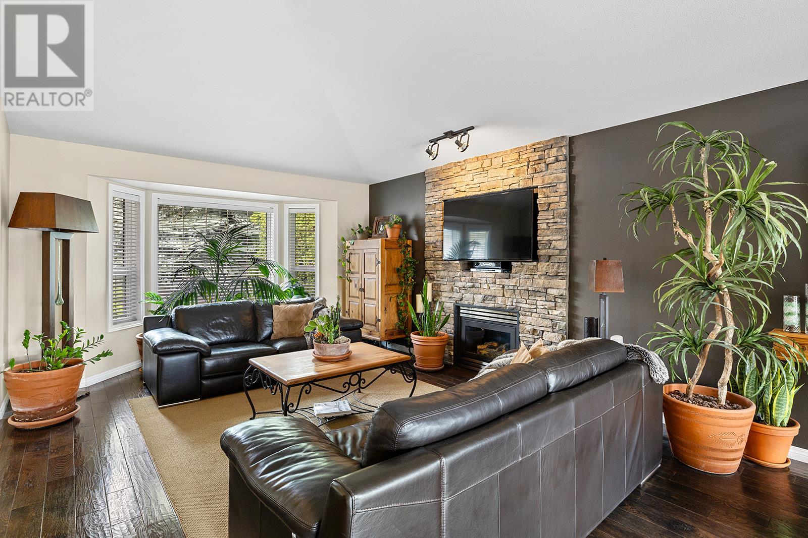  1619 Wilmot Court, Kelowna