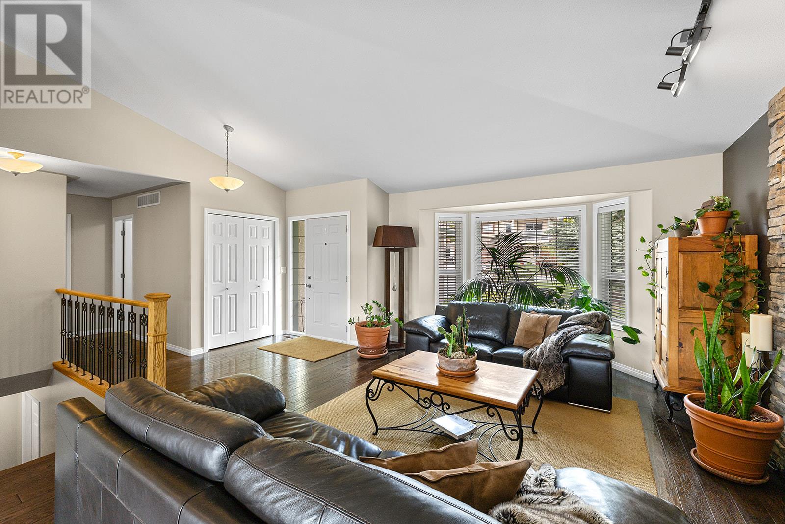  1619 Wilmot Court, Kelowna