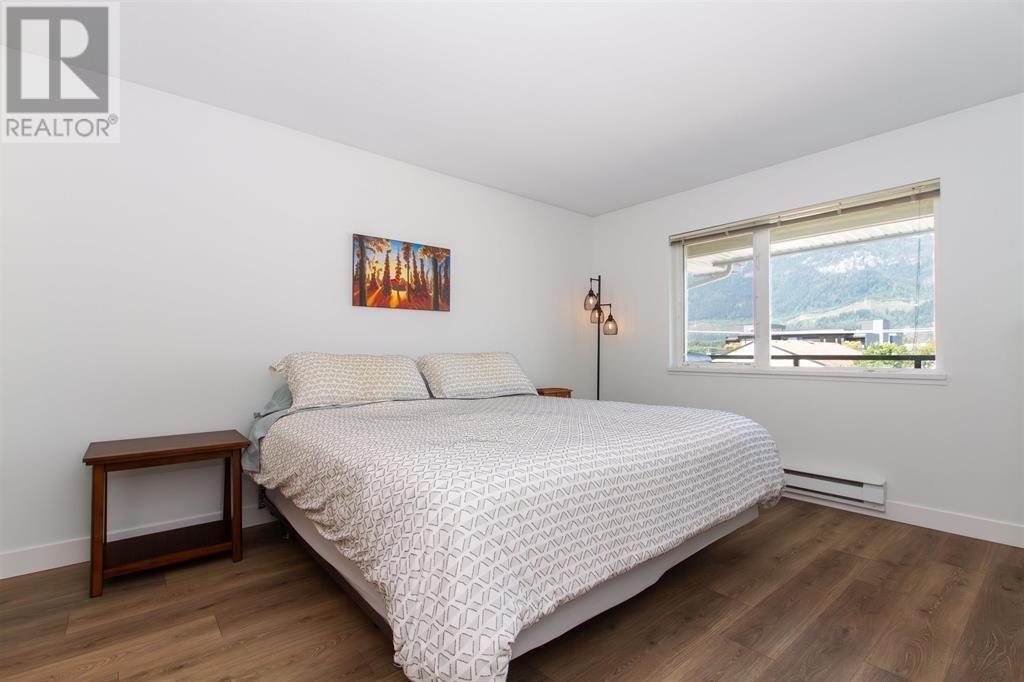 304 1466 PEMBERTON AVENUE, Squamish