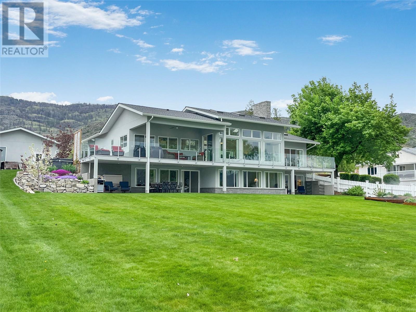 18205 87th Street, Osoyoos