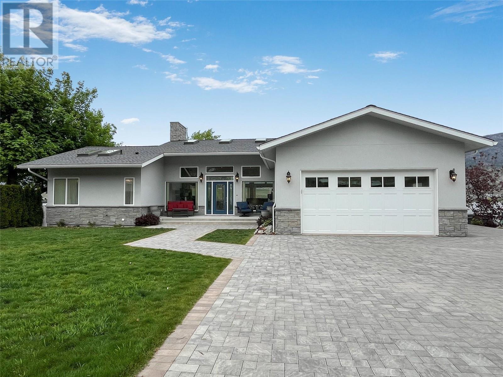 18205 87th Street, Osoyoos