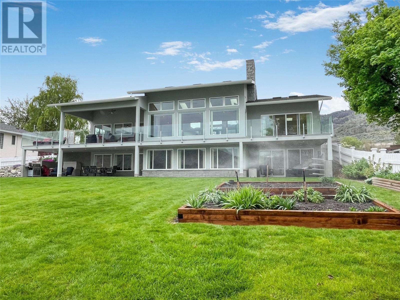 18205 87th Street, Osoyoos