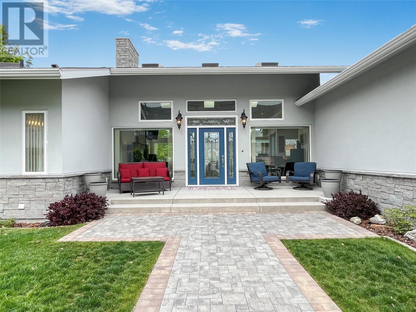 18205 87th Street, Osoyoos