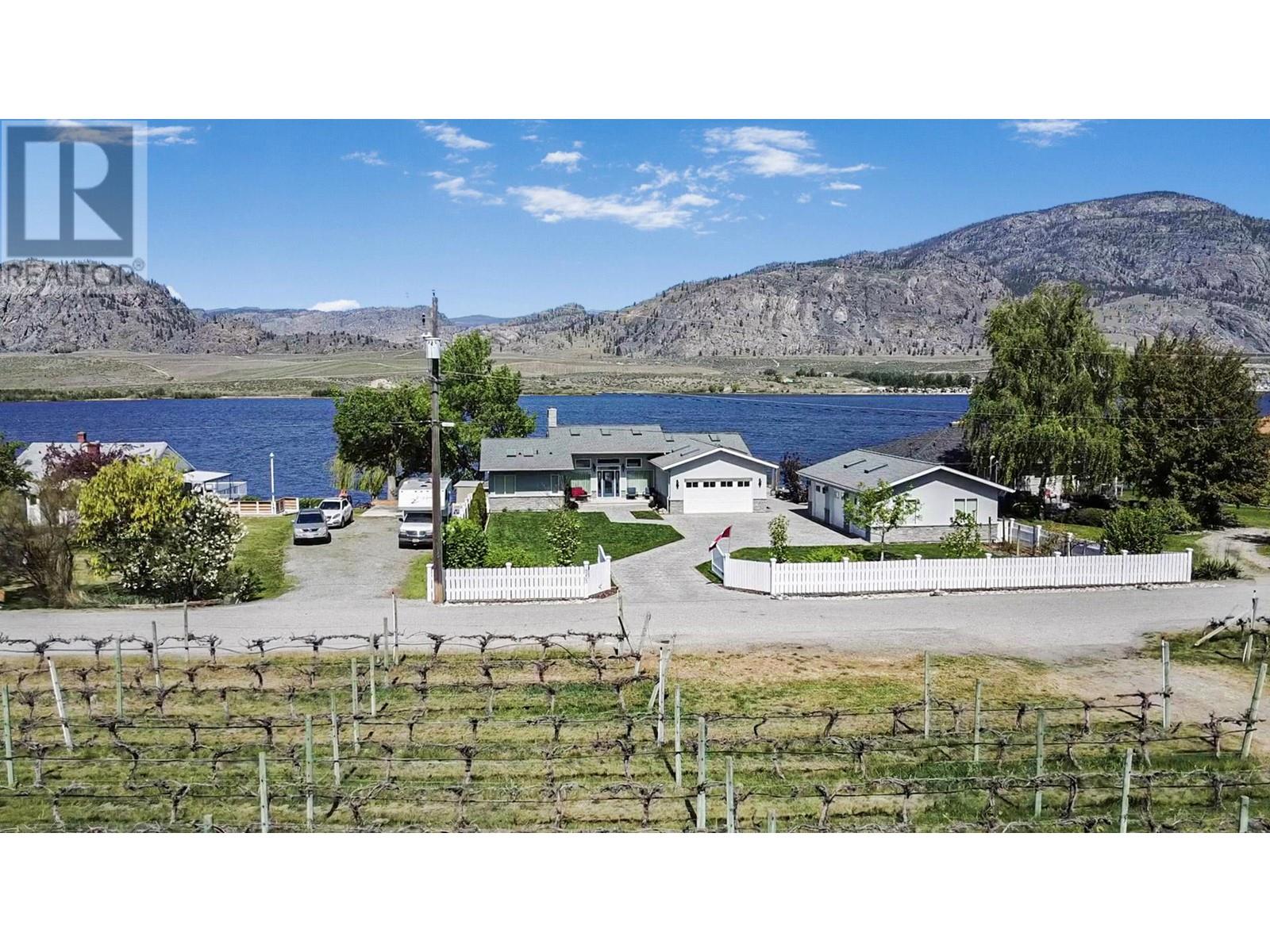 18205 87th Street, Osoyoos