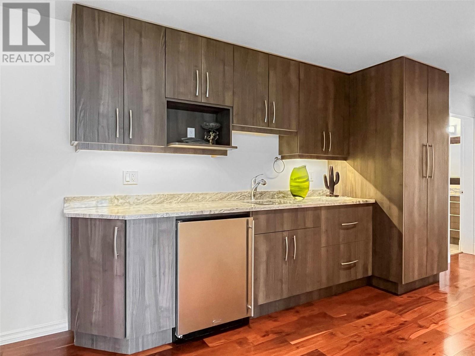 18205 87th Street, Osoyoos