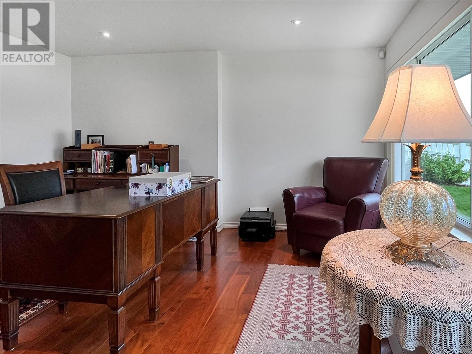 18205 87th Street, Osoyoos