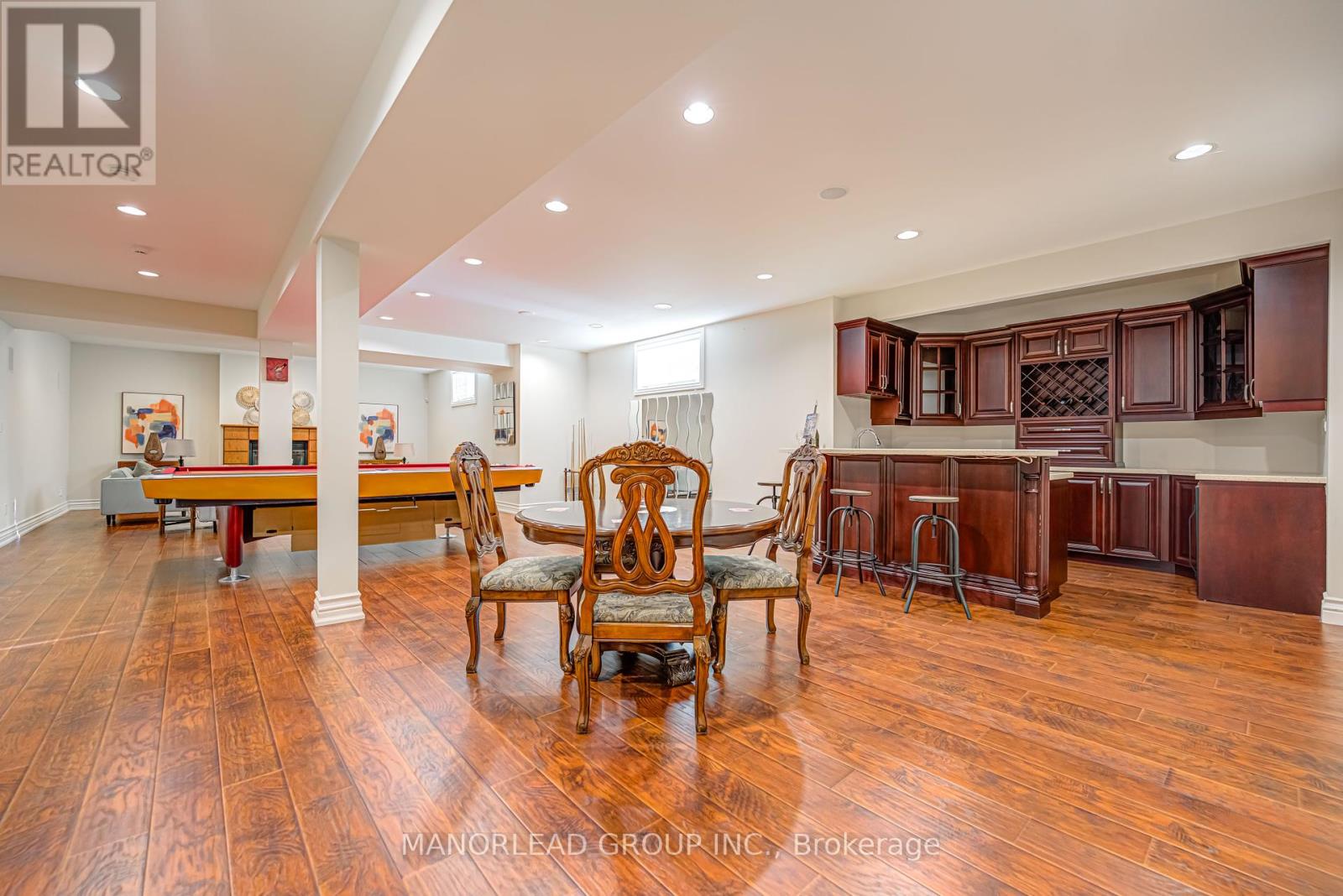 Photo 33 of 87 Arnold Avenue, Vaughan ON